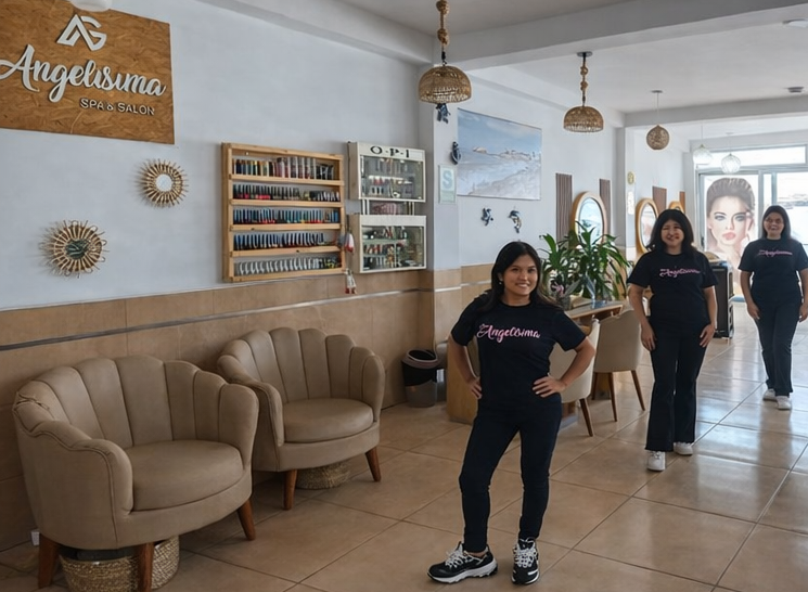 Manicure y pedicure en Angel&iacute;sima